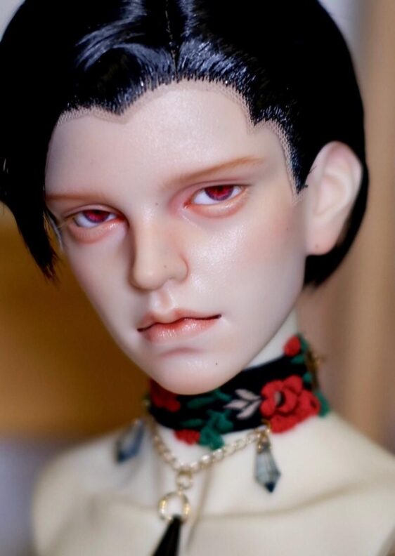 Delicate red BJD doll eyes