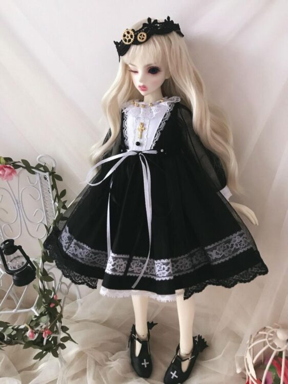 Goth maid nun dress with lace