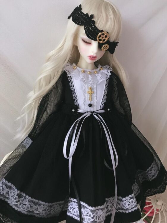 Goth maid nun dress with lace