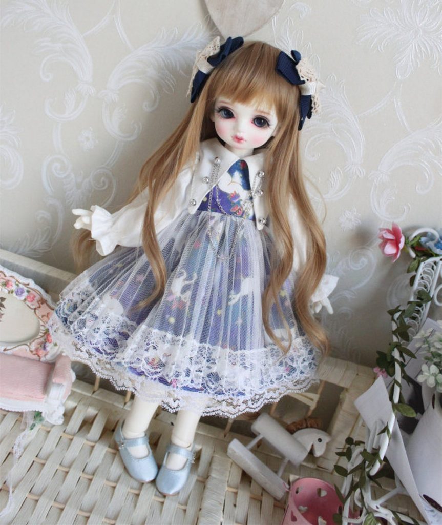 Lovely dress with white lace and collar for bjd dolls