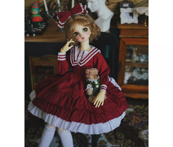 Red vintage dress with collar for BJD