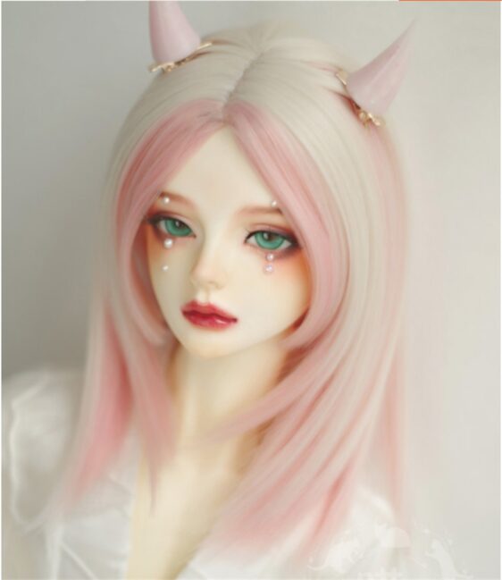 Center Part BJD Wig – Long Straight Two-Tone Doll Hair