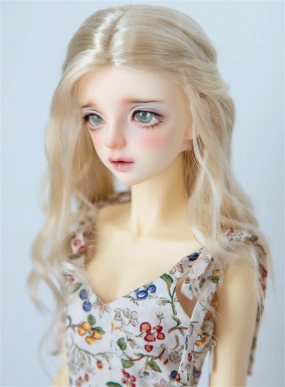 Long Curly BJD Wig for 1/3 & 1/4 Dolls - Image 7