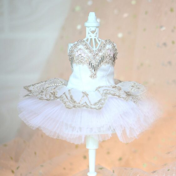 BJD Little Swan Ballet Dress – Elegant Ballet Outfit with Wings & Shoes for Dolls