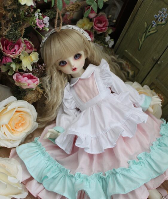 BJD Maid Dress & Headdress Full Set – Elegant Doll Outfit for 1/3, 1/4, 1/6 Dolls