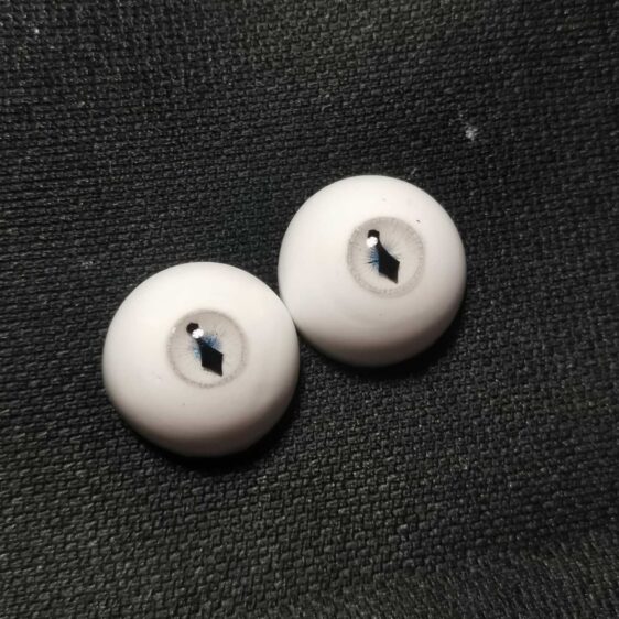 Custom Beast Pupil Resin BJD Eyes for Dolls – Unique Toy Eyes