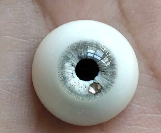 Frost Realistic BJD Doll Eyes - Handmade Resin Eyes for 1/3, 1/4, and 1/6 Dolls