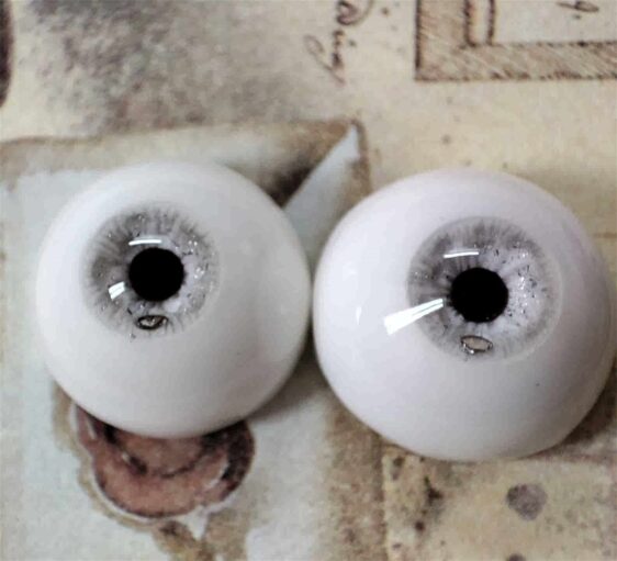 Frost Realistic BJD Doll Eyes - Handmade Resin Eyes for 1/3, 1/4, and 1/6 Dolls