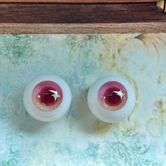 Hand-Painted Realistic Resin Eyes for BJD Dolls – 8mm to 24mm