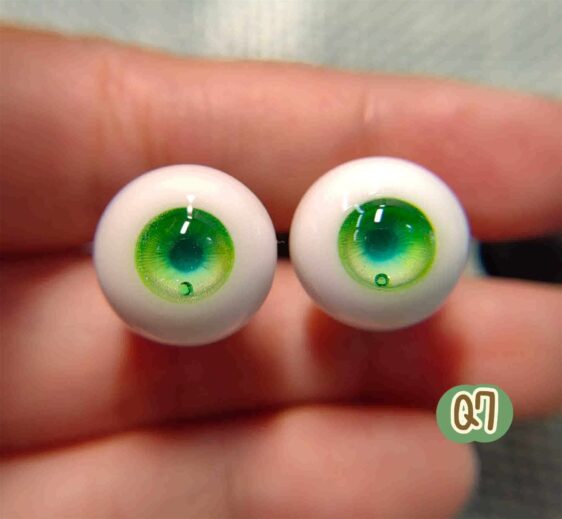 Handmade Resin BJD Doll Eyes – 8 Colors & Custom Sizes (8mm-24mm)