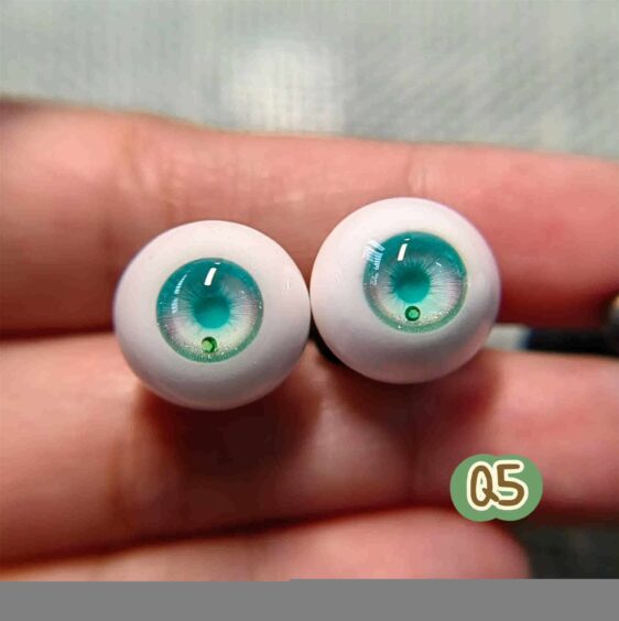 Handmade Resin BJD Doll Eyes – 8 Colors & Custom Sizes (8mm-24mm)