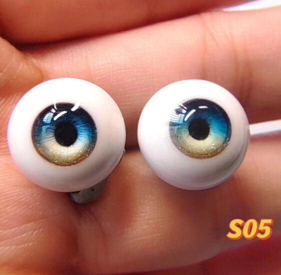 Handmade Resin Doll Eyes for BJD & Reborn Dolls | Realistic Craft Eyes (8mm - 24mm)