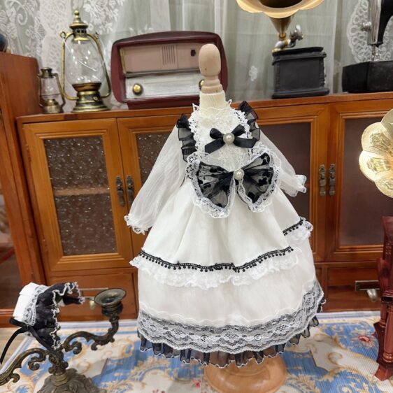 Dark Style Dress for 1/3, 1/4, 1/6 BJD Dolls with Headband - Image 9