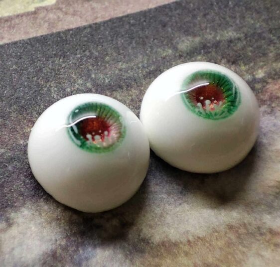 Pink & Green BJD Doll Eyes – Realistic Resin Eyes for Ball-Jointed Dolls